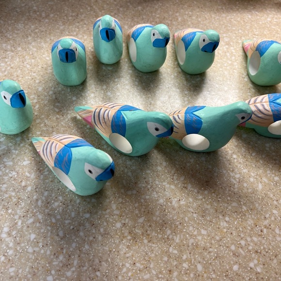 10 Parrot Napkin Ring Holders Wooden Teal, Pink and Blue Tropical - Picture 7 of 9